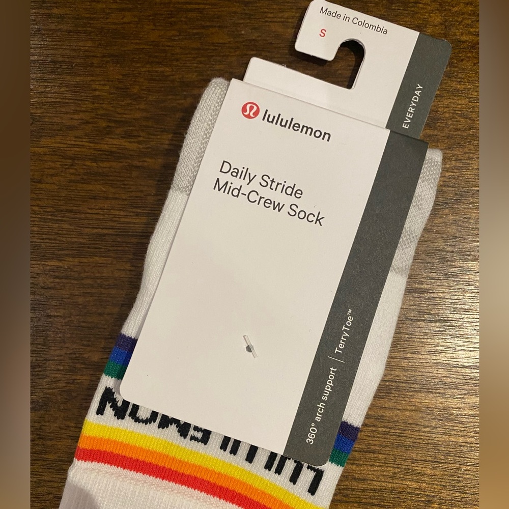 NWT daily Stride Crew Sock Lululemon